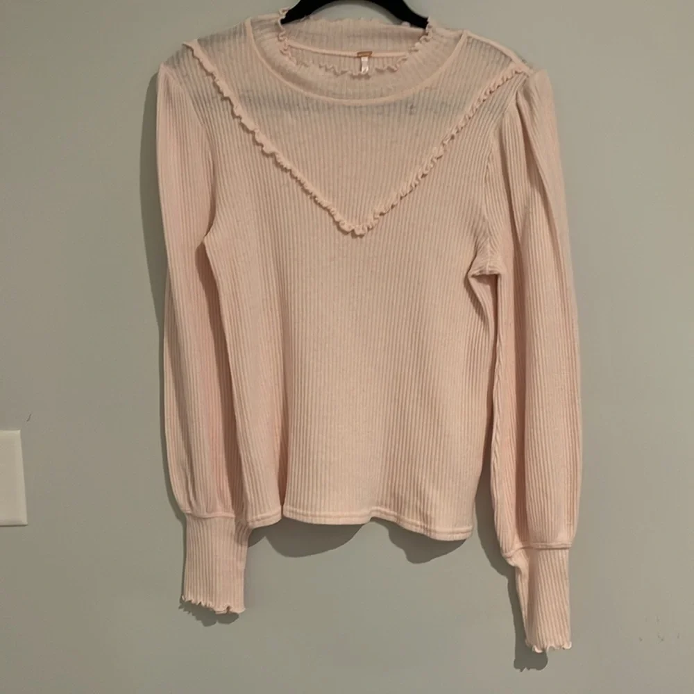 Free People Love Struck Ruffle Puff Sleeve Cotton Ribbed Knit Turtleneck 💕 - Picture 4 of 6